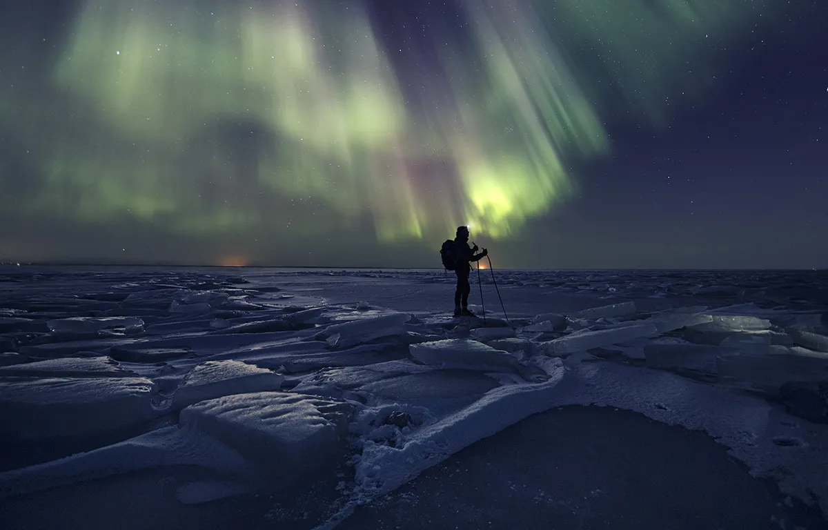 Revontulia taivaalla.